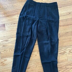 Women’s black pant